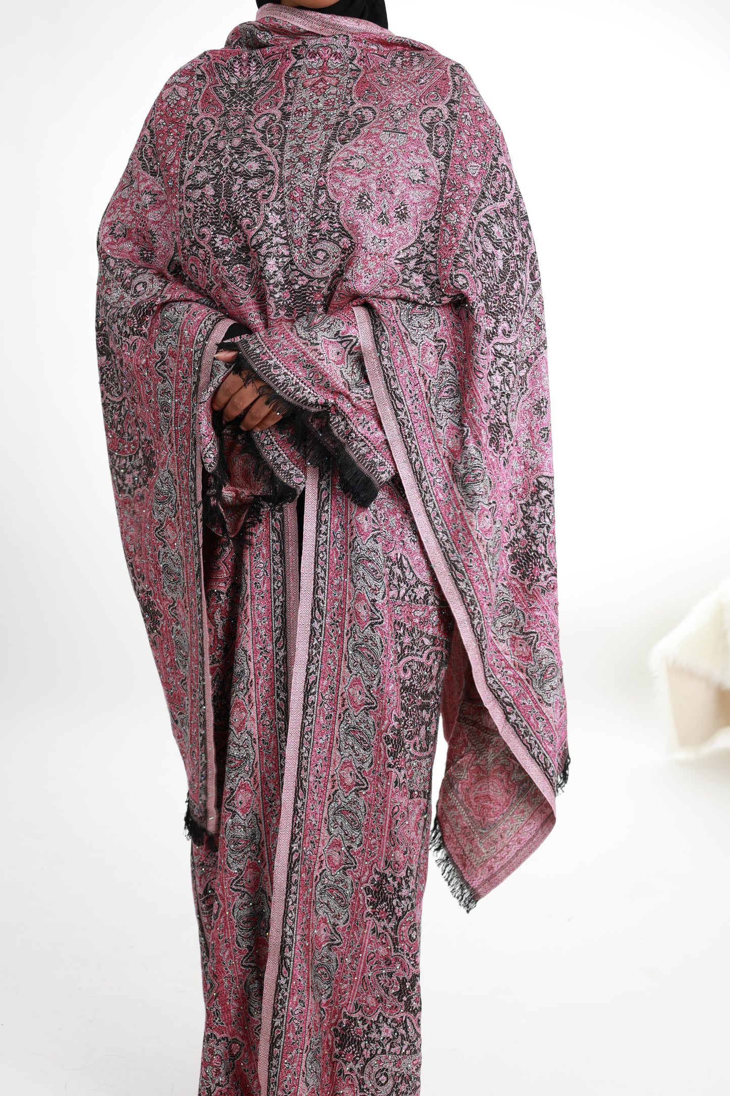 Rose Noir Pashmina Abaya