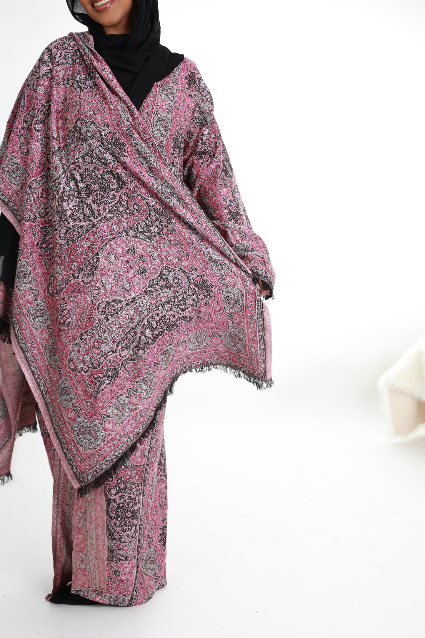 Rose Noir Pashmina Abaya